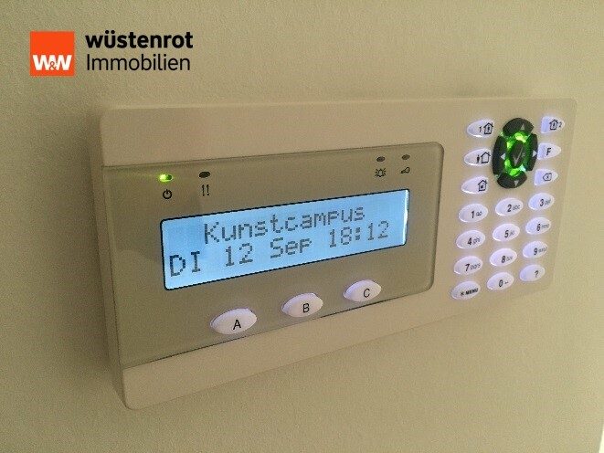 Immobilienangebot - Berlin - Alle - Bezugsfreie Luxuswohnung inkl. EBK, Concierge-Service, großem Balkon in Bestlage unweit Hauptbahnhof