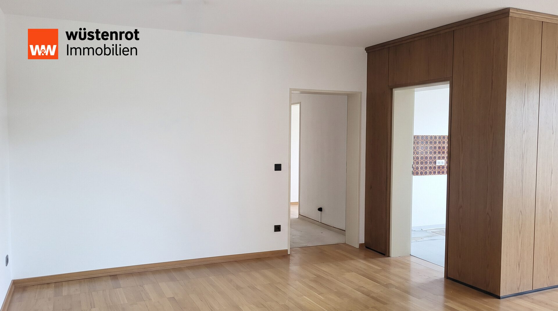 Immobilienangebot - Bielefeld - Alle - Raum für mehr – großzügige Wohnung mit Balkon und Garage in Bielefeld - Quelle