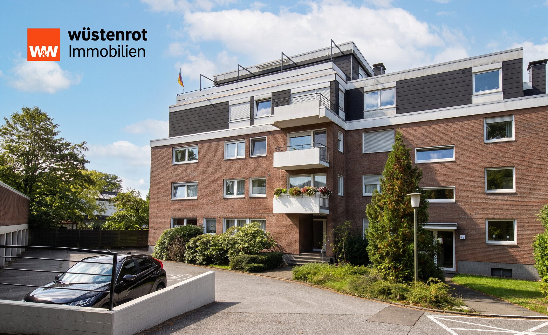Immobilienangebot - Bielefeld - Alle - Raum für mehr – großzügige Wohnung mit Balkon und Garage in Bielefeld - Quelle