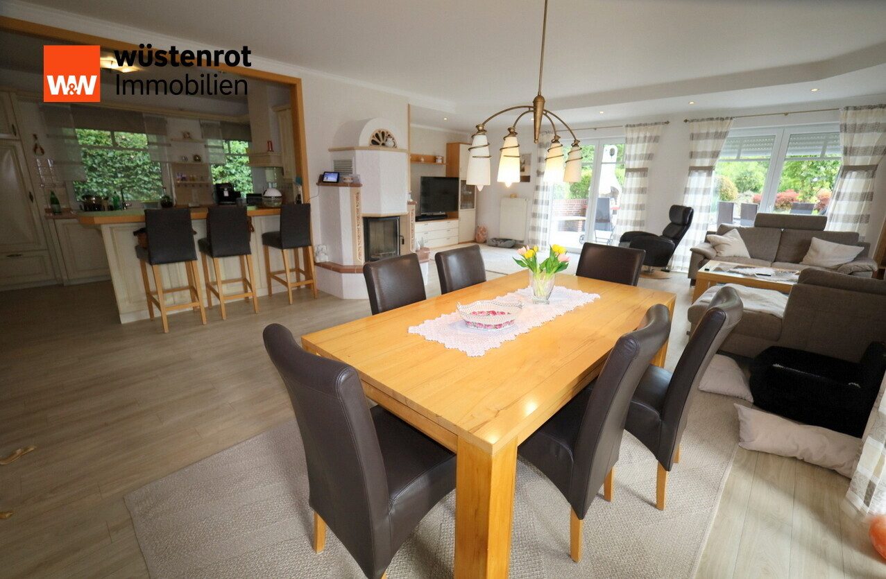 Immobilienangebot - Friesoythe / Ahrensdorf - Alle - Wohnen direkt am Küstenkanal! EFH mit ELW und vielen Highlights auf großem Grundstück