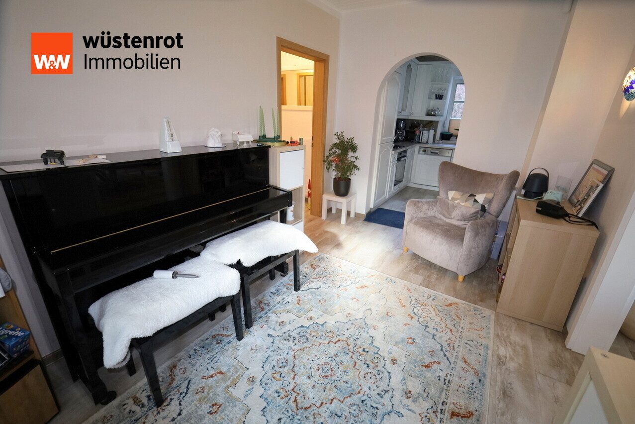 Immobilienangebot - Friesoythe / Ahrensdorf - Alle - Wohnen direkt am Küstenkanal! EFH mit ELW und vielen Highlights auf großem Grundstück