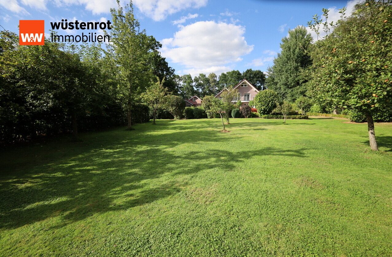 Immobilienangebot - Friesoythe / Ahrensdorf - Alle - Wohnen direkt am Küstenkanal! EFH mit ELW und vielen Highlights auf großem Grundstück
