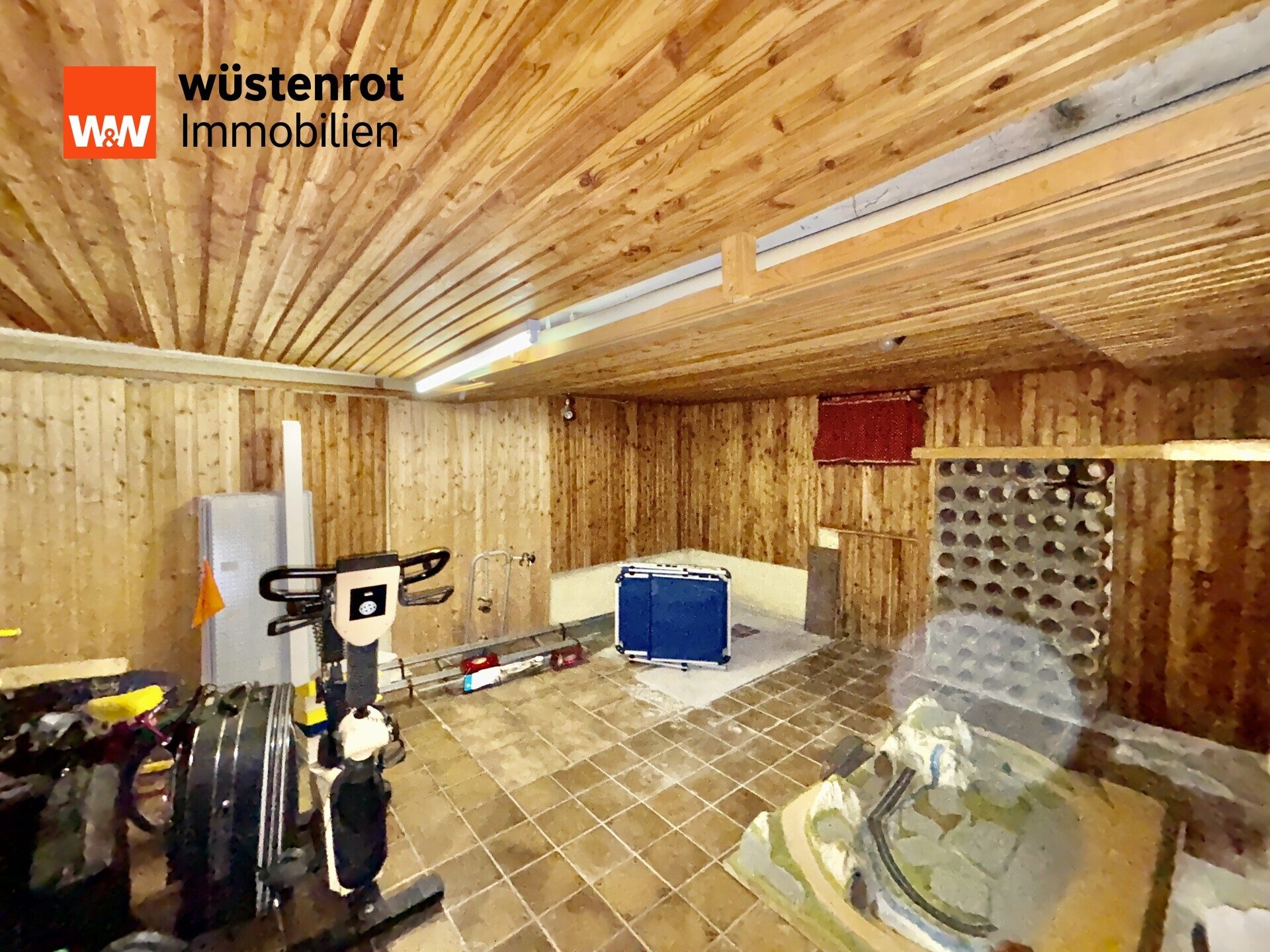 Immobilienangebot - Wolpertswende - Alle - 3,5 Zimmer Erdgeschosswohnung mit Garten in ruhiger Wohnlage