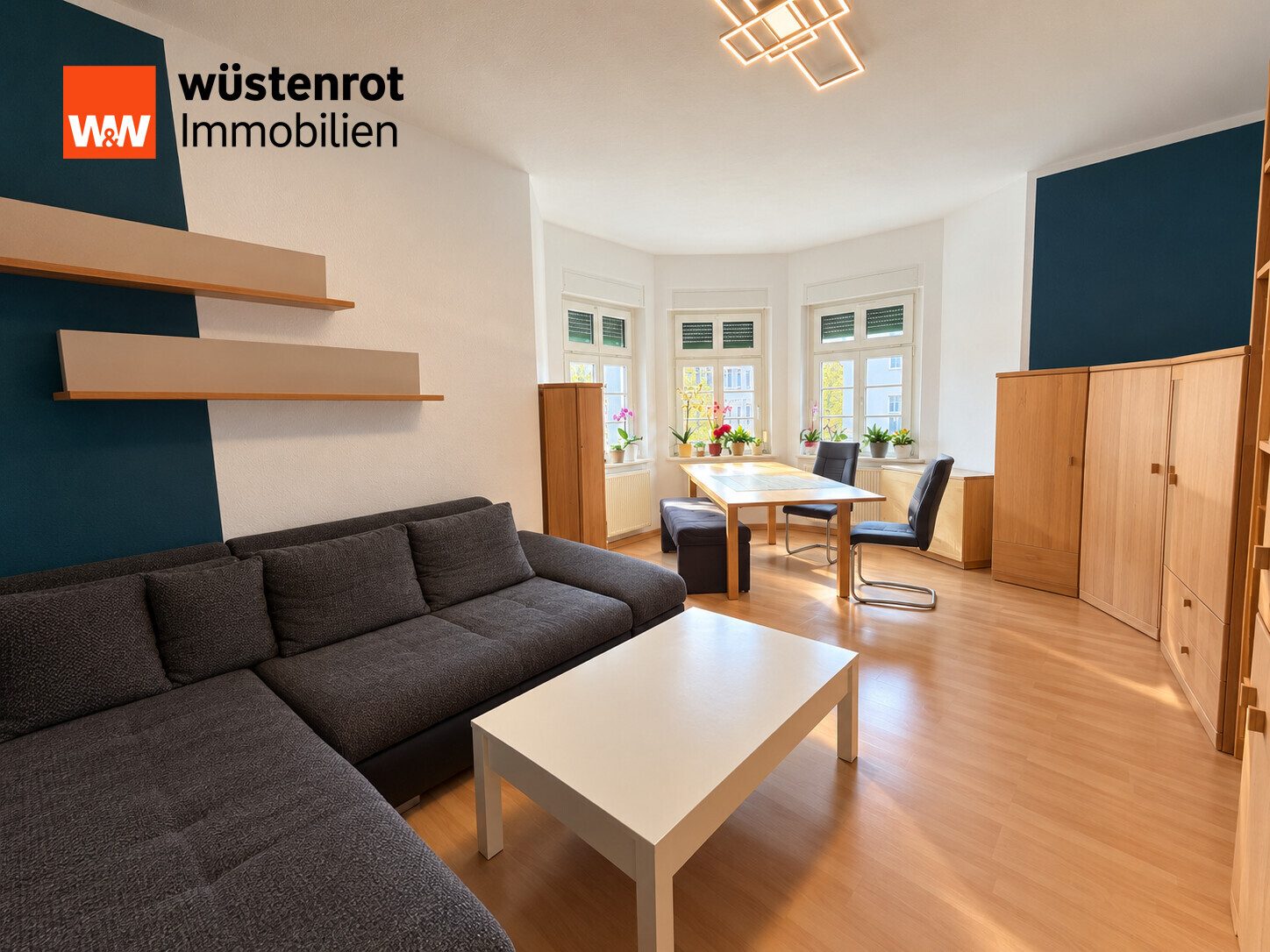 Immobilienangebot - Leipzig - Alle - Ein Zuhause zum Wohlfühlen – 4-Zimmer-Wohnung mit Balkon und Wintergarten