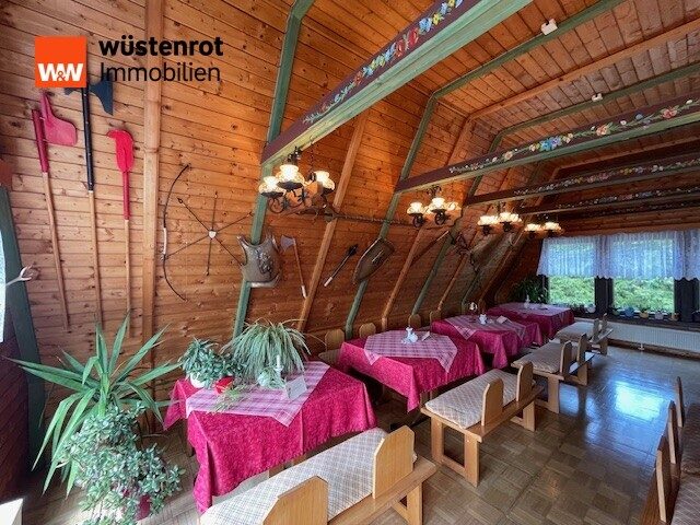 Immobilienangebot - Masserberg / Schnett - Alle - Wo der Rennsteig zuhause ist-
ein besonderer Ort für Ihre neue Geschichte