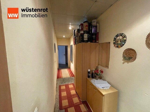 Immobilienangebot - Masserberg / Schnett - Alle - Wo der Rennsteig zuhause ist-
ein besonderer Ort für Ihre neue Geschichte