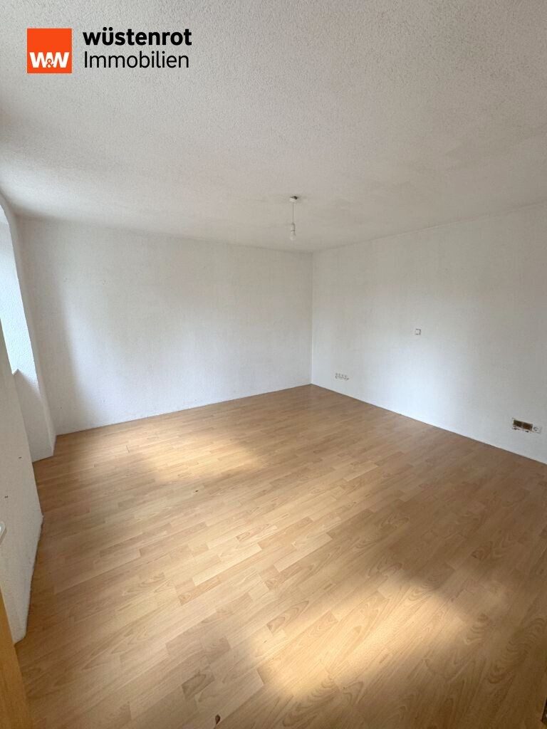 Immobilienangebot - Abtsgmünd - Alle - Einfamilienhaus mit viel Potenzial zur Wohnraumerweiterung in Abtsgmünd