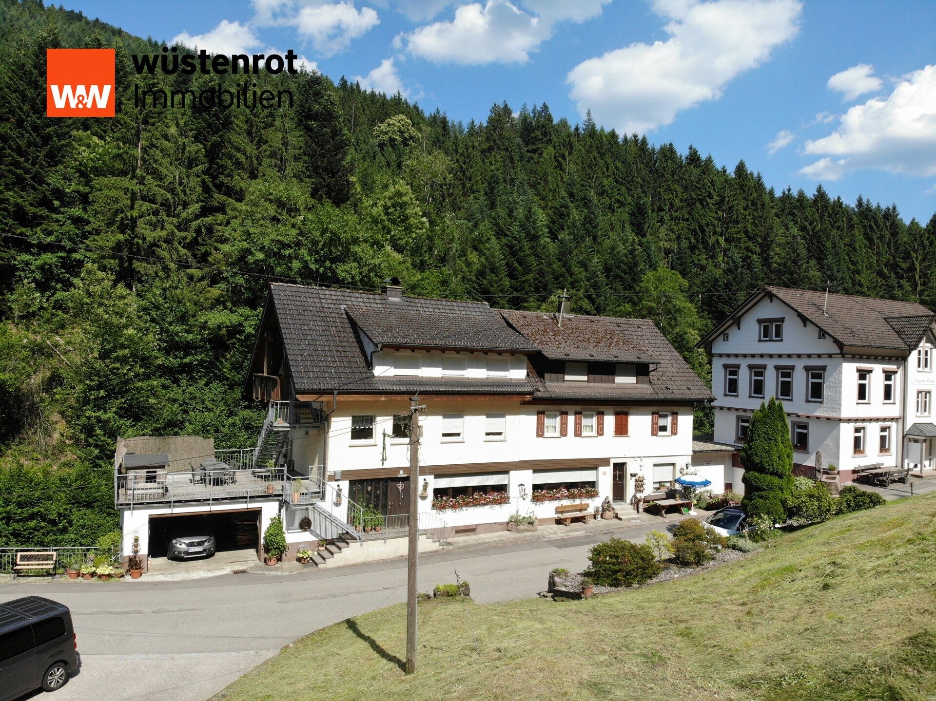 Immobilienangebot - Oppenau - Alle - Großzügiges Wohnhaus im Aussenbereich.
Viele Nutzungsmöglichkeiten