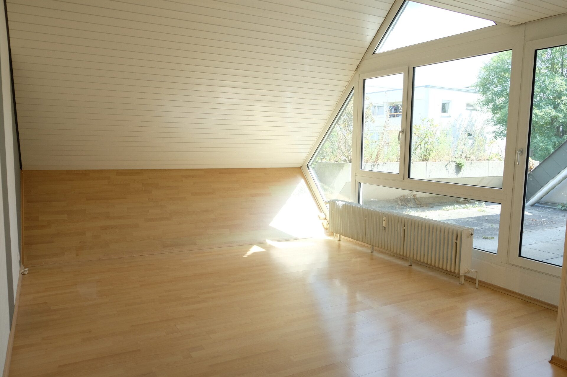 Wohnbereich Immobilienangebot - Ulm - Alle - Wiblingen-die besondere Wohnung!