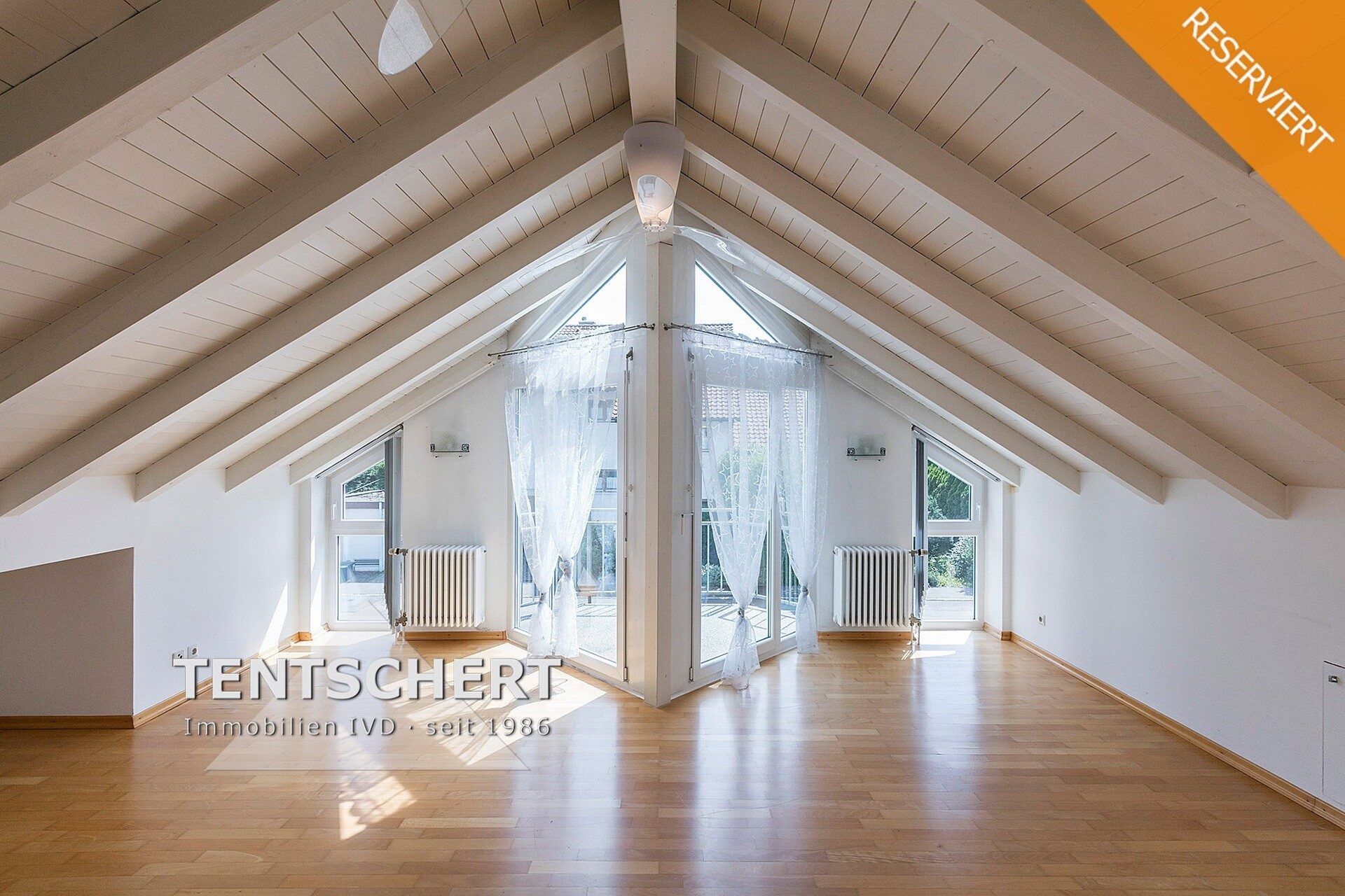 Immobilienangebot - Blaustein - Alle - Schöne Dachgeschosswohnung in Blaustein!