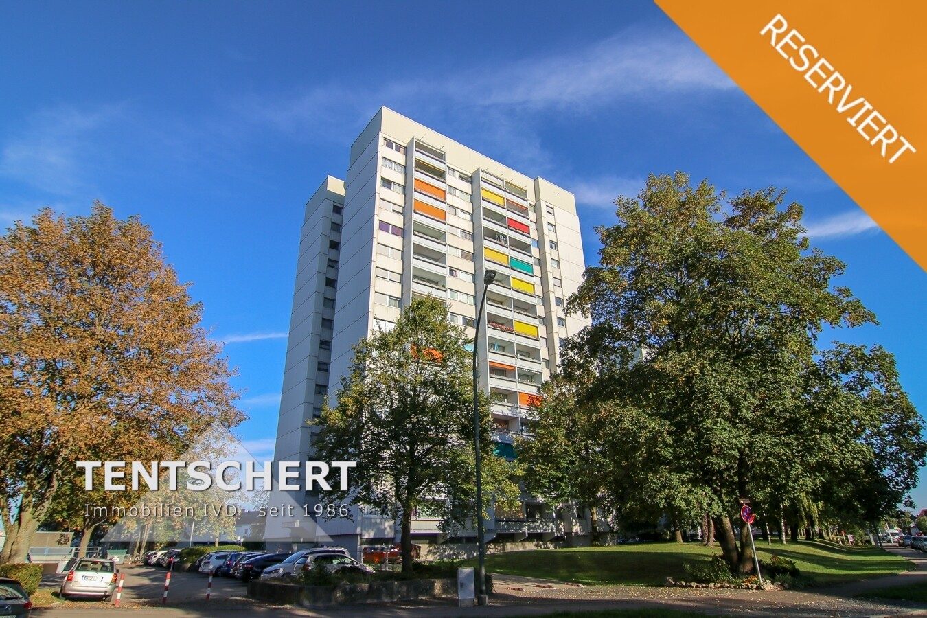 Immobilienangebot - Neu-Ulm - Alle - 2-Zi.-Whg. mit Stellplatz und einem Schwimmbad auf dem Dach