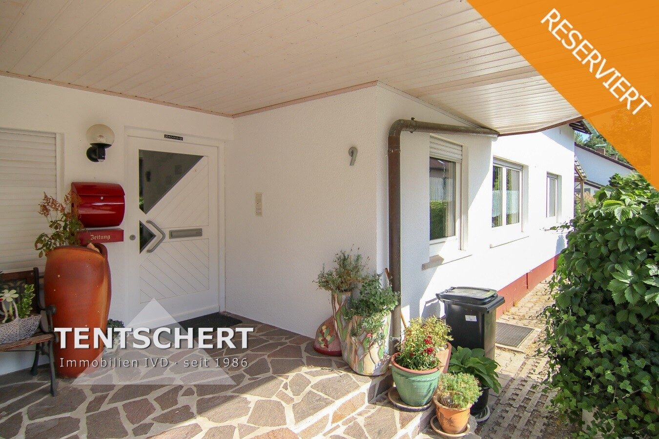 Hauszugang Immobilienangebot - Ulm - Alle - Erdgeschosswohnung mit Gartenanteil!