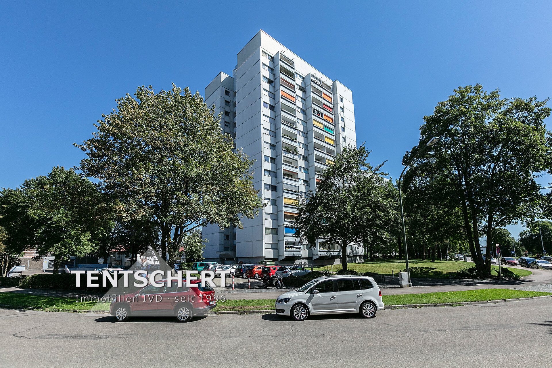 Ansicht Immobilienangebot - Neu-Ulm - Alle - 3-Zimmer-Wohnung in luftiger Höhe - PROVISIONSFREI