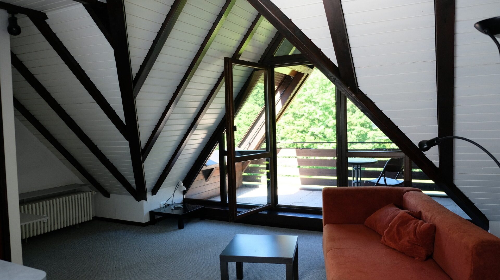 Wohnbereich Immobilienangebot - Blaustein - Alle - ++ Gemütliche, möblierte Dachgeschosswohnung ++