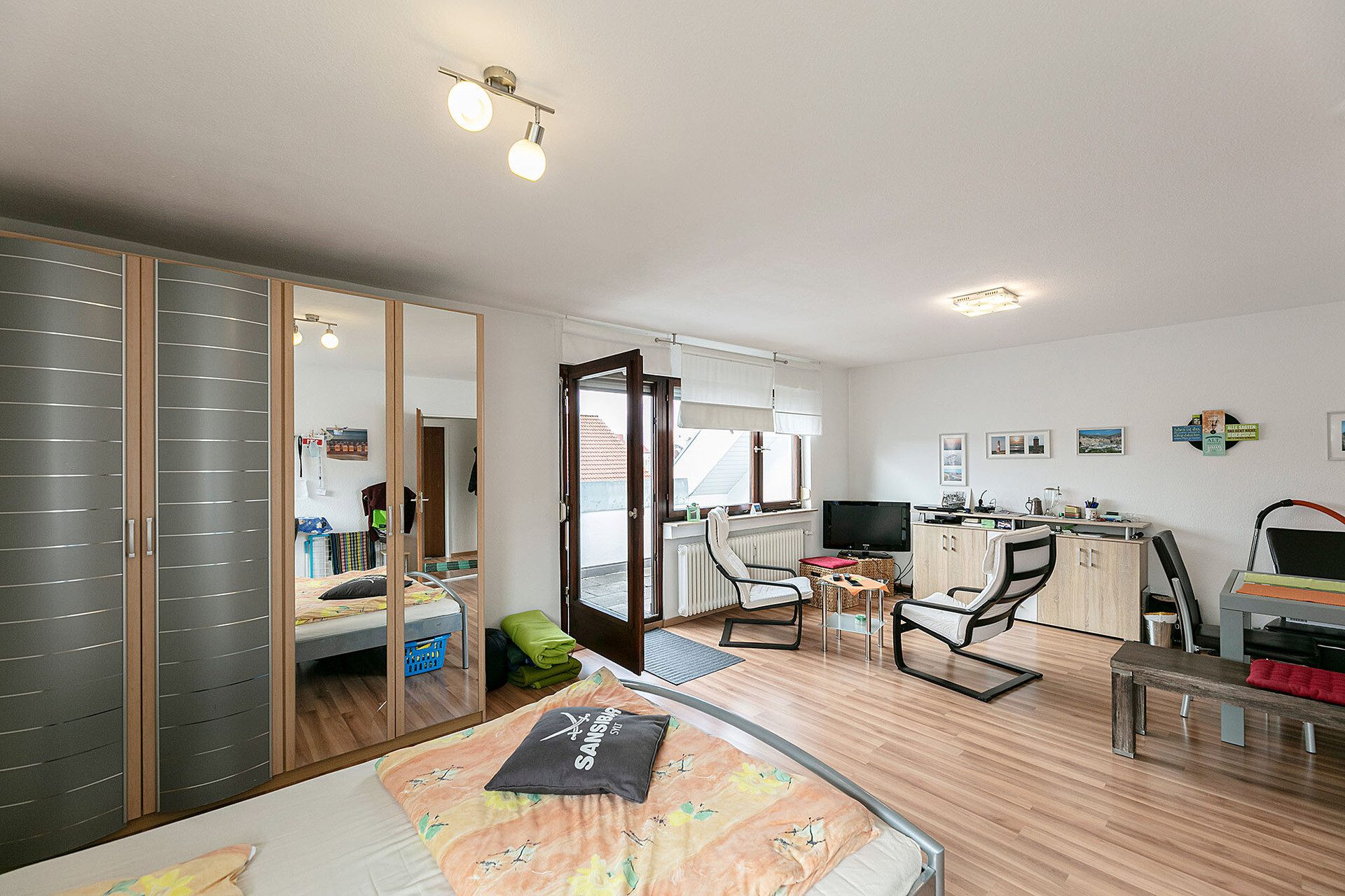 Wohnen-Schlafen Immobilienangebot - Senden - Alle - Sonniges Apartment mit Dachloggia