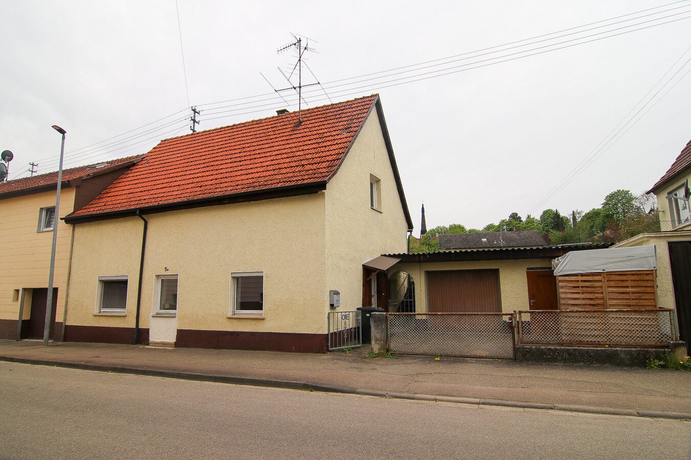 Immobilienangebot - Niederstotzingen - Alle - Kleines Häuschen in idyllischer Dorflage *PROVISIONSFREI*