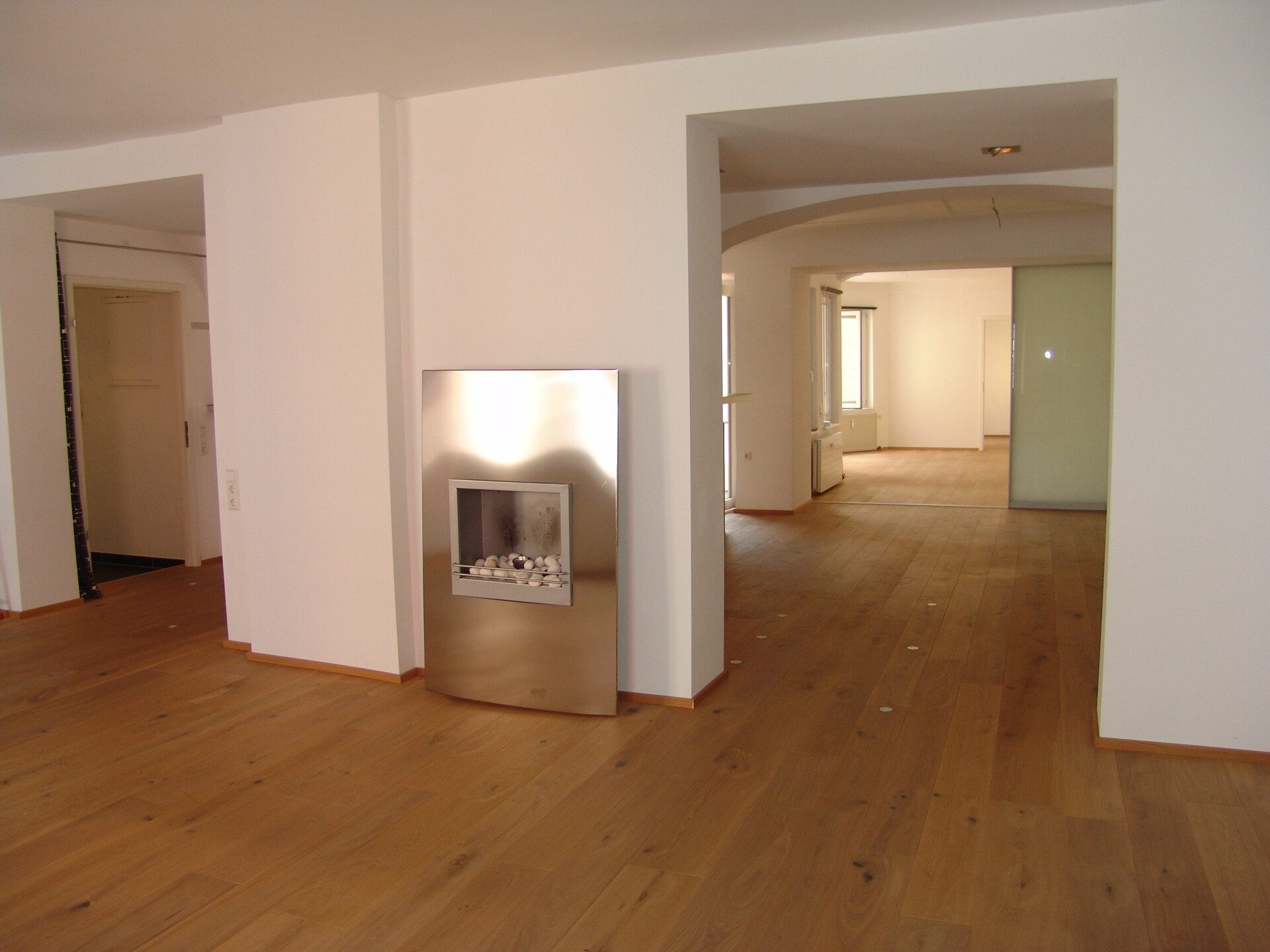Immobilienangebot - Neu-Ulm - Alle - ++ Loftartige Altbauwohnung mit viel Platz für Wohnen und Arbeiten ++