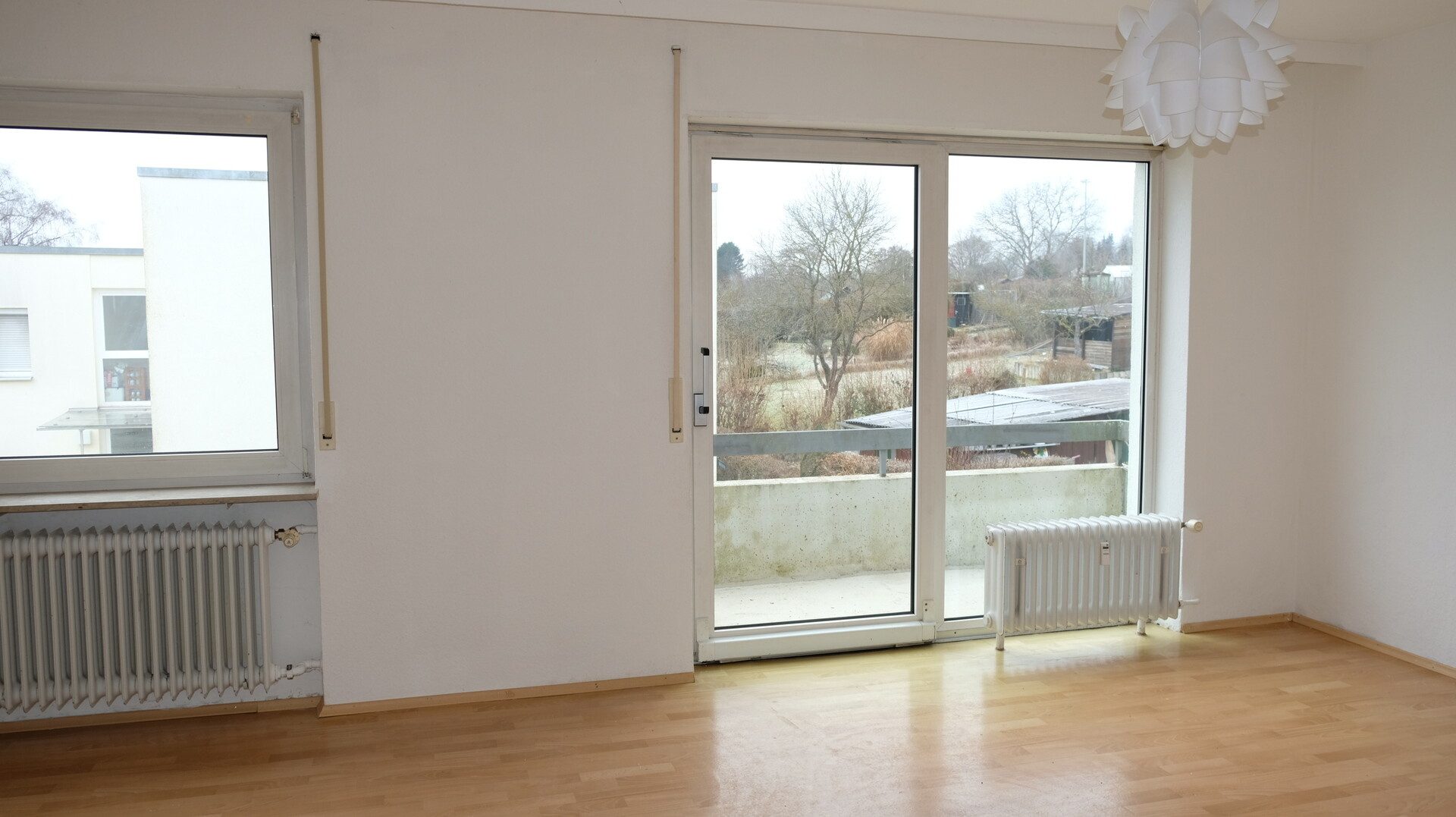 Immobilienangebot - Ulm - Alle - ++ Drei Zimmer-Wohnung mit Balkon ++