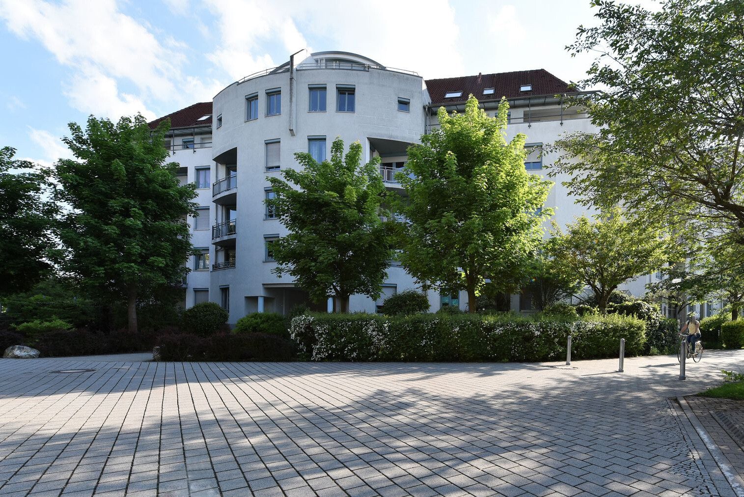 Ansicht Immobilienangebot - Ulm - Alle - Kapitalanlage 2-Zi.-DG inkl. TG mit Rendite 3%