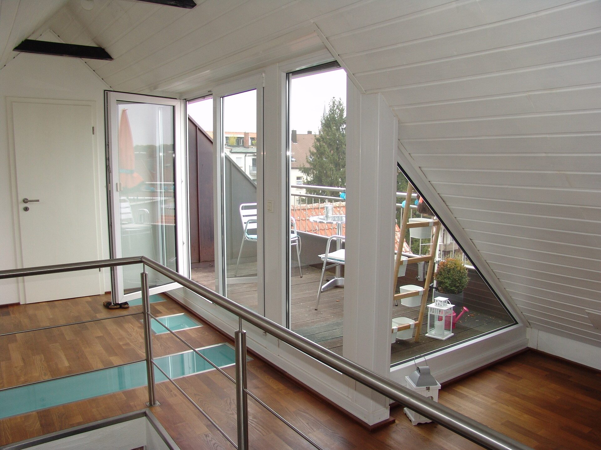 Dachloggia Immobilienangebot - Neu-Ulm - Alle - ++ Diese Wohnung zeigt individuellen Stil ++