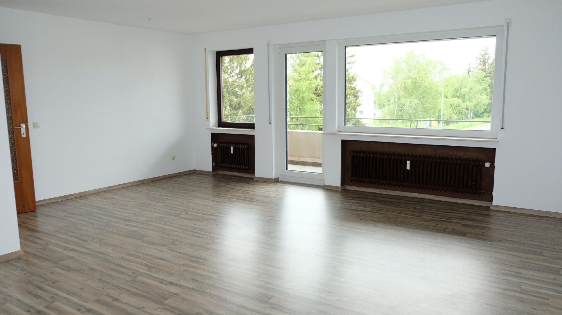 Immobilienangebot - Langenau - Alle - Toll geschnittene Wohnung mit großem Balkon