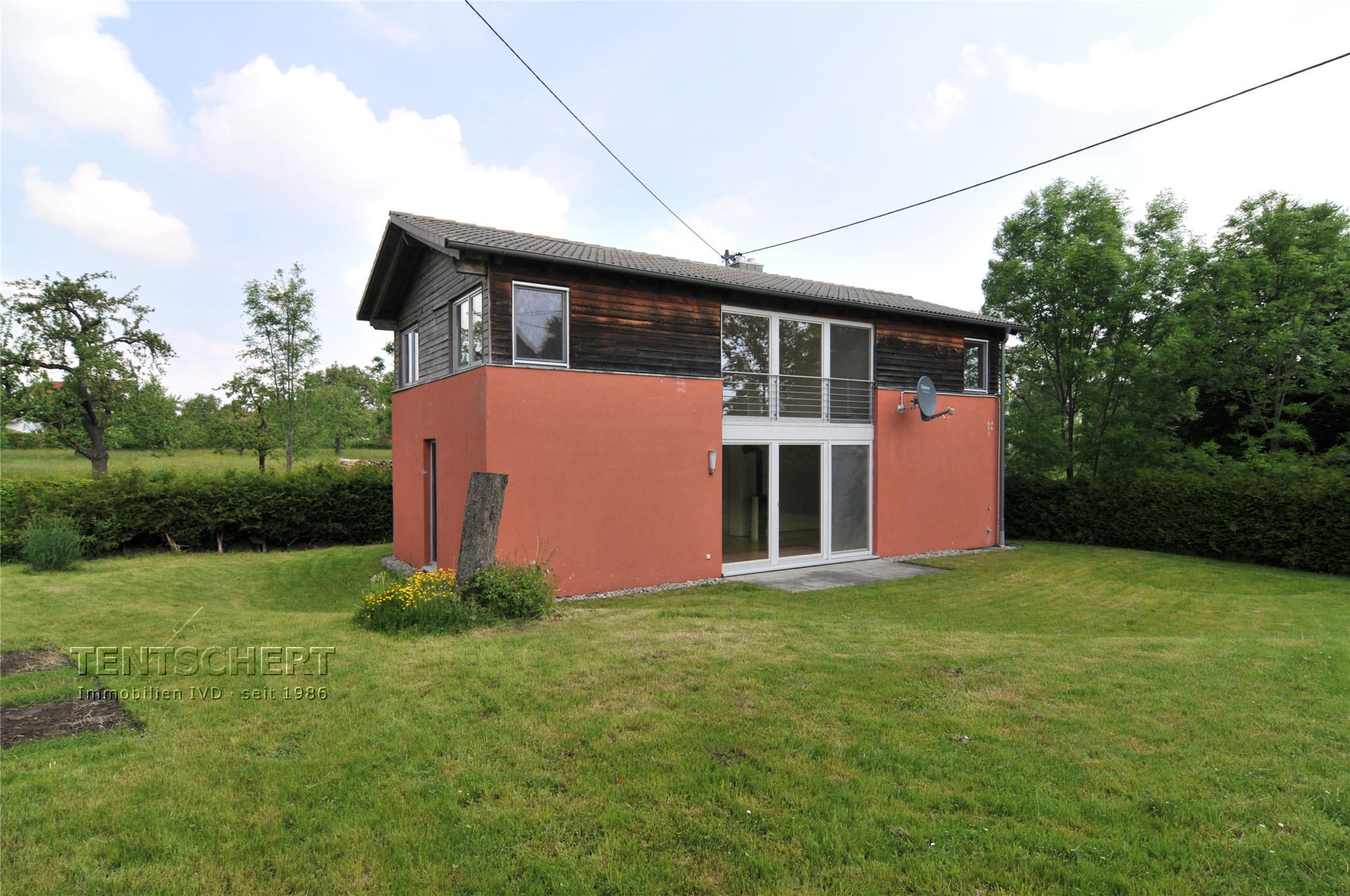 001KurzAnsicht Tentschert Immobilien GmbH & Co. KG - Immobilienangebot - 89233 Neu-Ulm - Holzschwang - Einfamilienhaus - Die Natur als Nachbar und kurze Wege in die Stadt - PROVISIONSFREI !