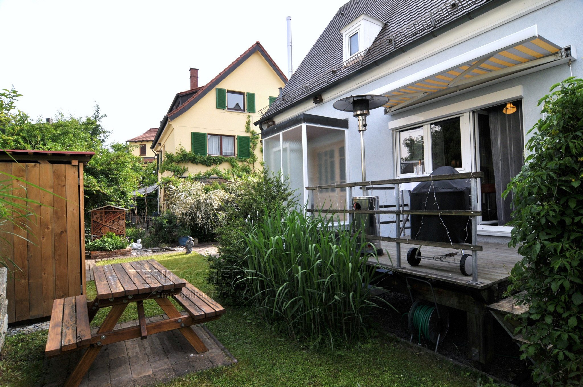 Tentschert Immobilien GmbH & Co. KG - Immobilienangebot - 89075 Ulm - Eselsberg - Einfamilienhaus - Raum für Lebensfreude