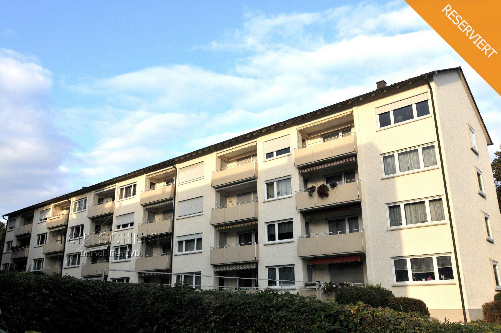 001KurzGebäudeansicht Tentschert Immobilien GmbH & Co. KG - Immobilienangebot - 89075 Ulm - Eselsberg - Wohnungen - Ideal für Eigennutzer und Kapitalanleger - PROVISIONSFREI !