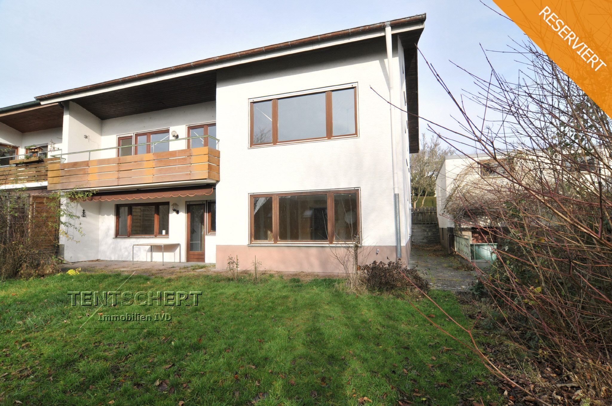 Tentschert Immobilien GmbH & Co. KG - Immobilienangebot - 89155 Erbach - Erbach - Doppelhaushälfte - Doppelhaushälfte mit 2 Wohnungen und Ausbaupotenzial im DG Provisionsfrei!
