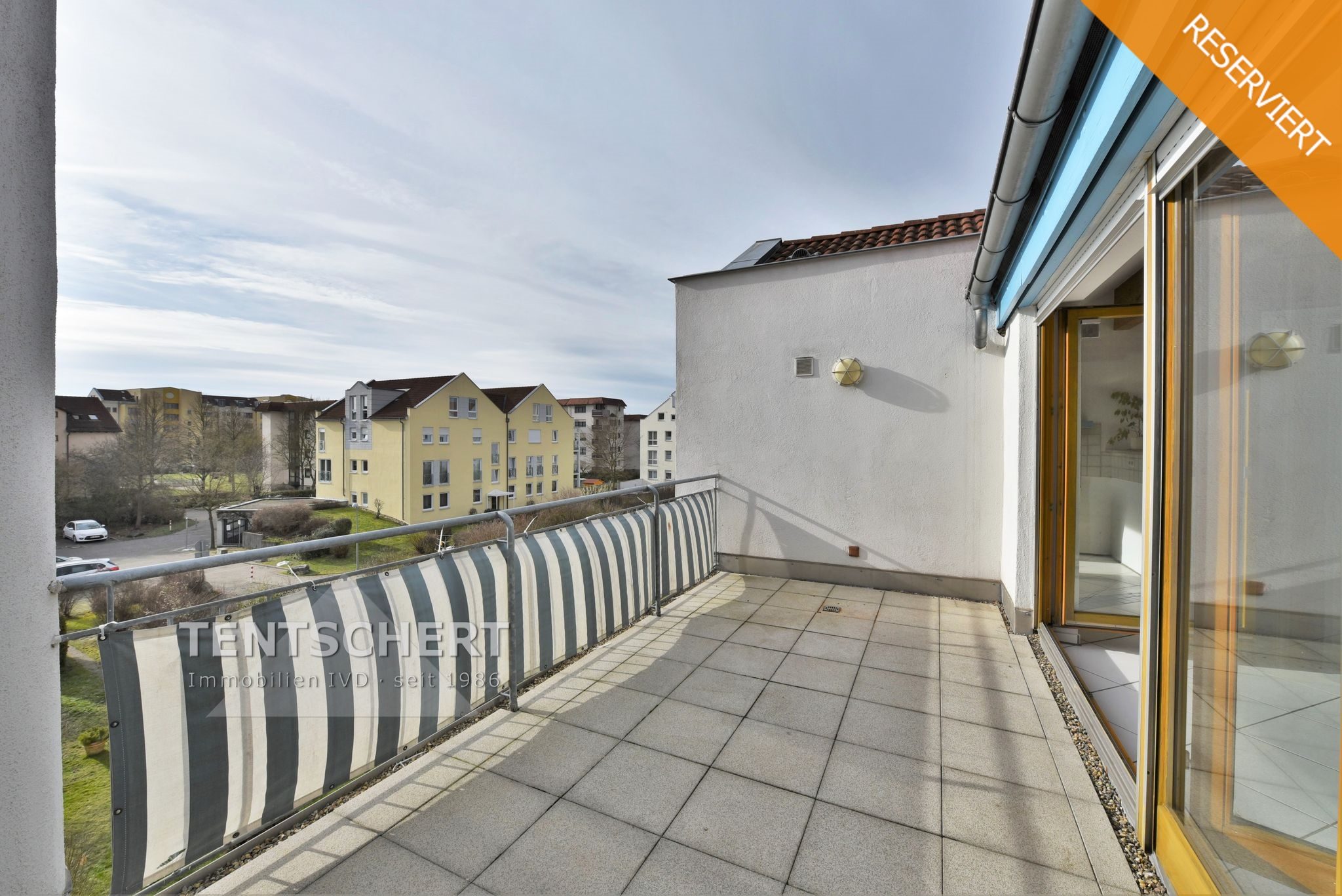 001KurzDachterrasse Tentschert Immobilien GmbH & Co. KG - Immobilienangebot - 89079 Ulm - Wiblingen - Wohnungen - Ihr schickes, neues Zuhause mit Dachterrasse!