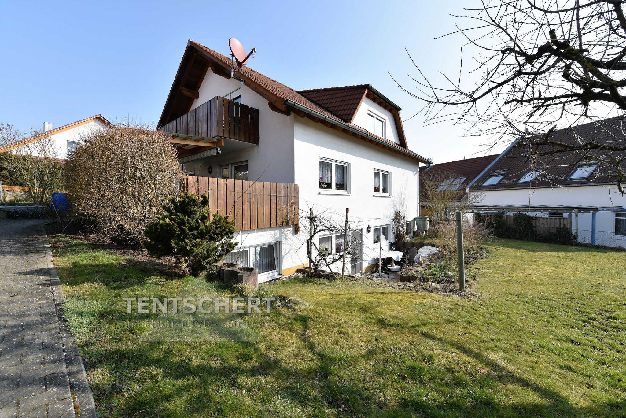 Tentschert Immobilien GmbH & Co. KG - Immobilienangebot - 89192 Rammingen - Rammingen - Zweifamilienhaus - Platz für die ganze Familie! ++PROVISIONSFREI++