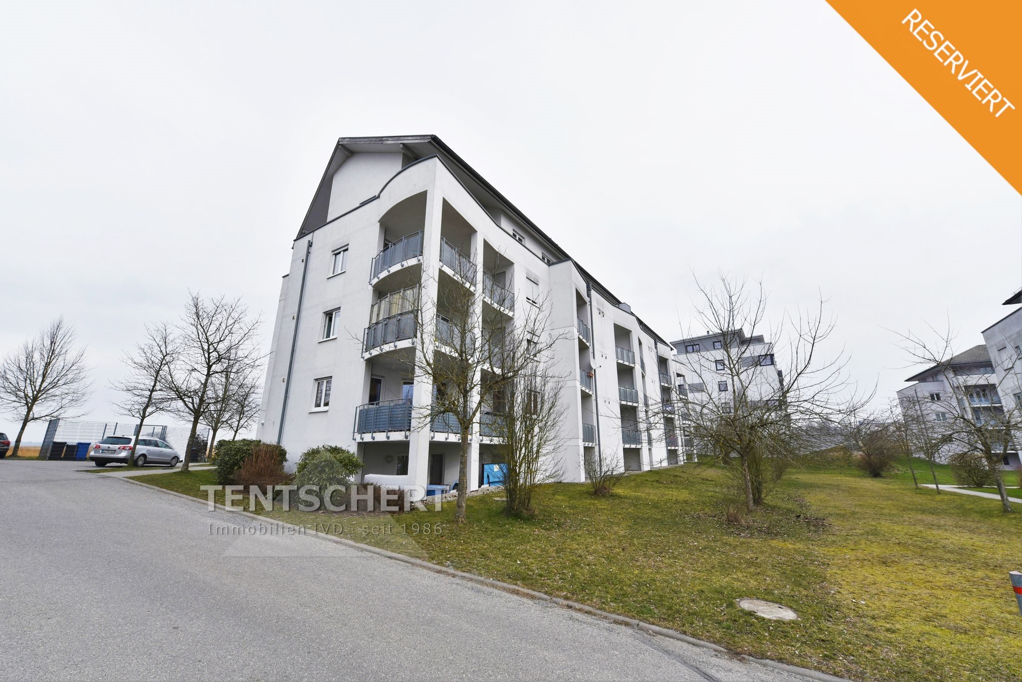 Tentschert Immobilien GmbH & Co. KG - Immobilienangebot - 88400 Biberach - Stadt Biberach - Wohnungen - Schöne Wohnung mit Süd-Westbalkon & TG-Stellplatz ++PROVISIONSFREI++