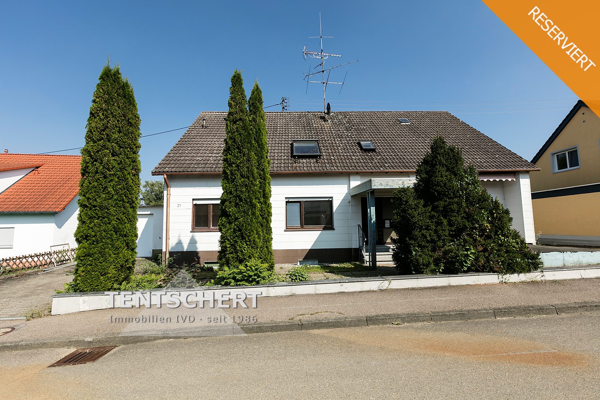 Tentschert Immobilien GmbH & Co. KG - Immobilienangebot - 89155 Erbach - Erbach - Einfamilienhaus - Für Bastler und Handwerker - Großzügiges Wohnhaus in ruhiger Lage - PROVISIONSFREI !