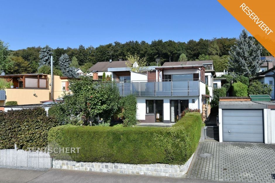 Tentschert Immobilien GmbH & Co. KG - Immobilienangebot - 89275 Elchingen - Elchingen - Doppelhaushälfte - Schöne Doppelhaushälfte mit toller Aussicht in Oberelchingen