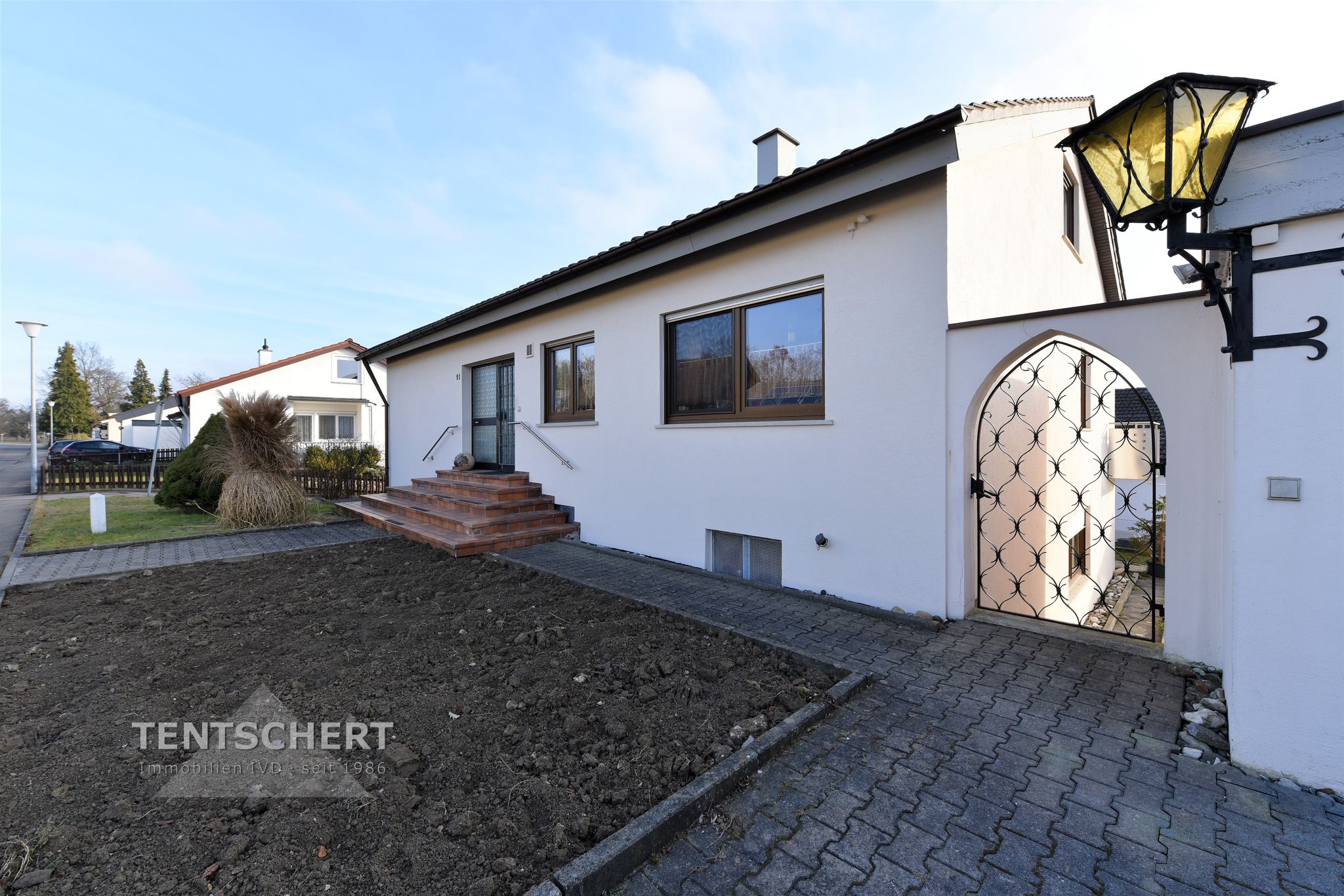 Tentschert Immobilien GmbH & Co. KG - Immobilienangebot - 89616 Rottenacker - Altheim - Einfamilienhaus - Einfamilienhaus mit Ausbaupotenzial - PROVISIONSFREI