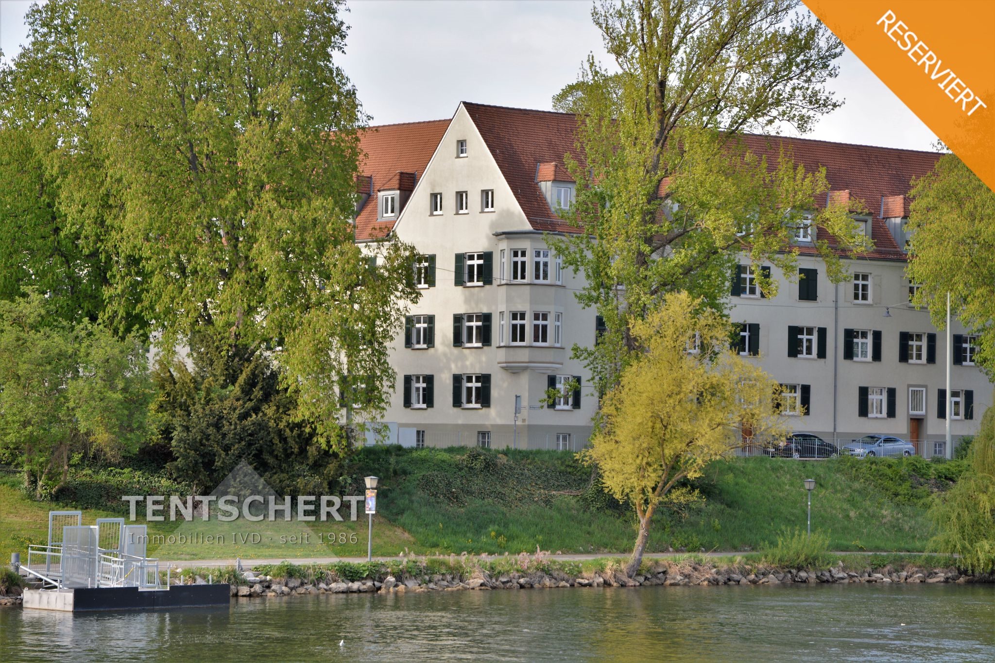 Tentschert Immobilien GmbH & Co. KG - Immobilienangebot - 89073 Ulm - Ulm Mitte - Wohnungen - 4-Zimmer-Wohnung mitten in der Stadt, am Donauufer