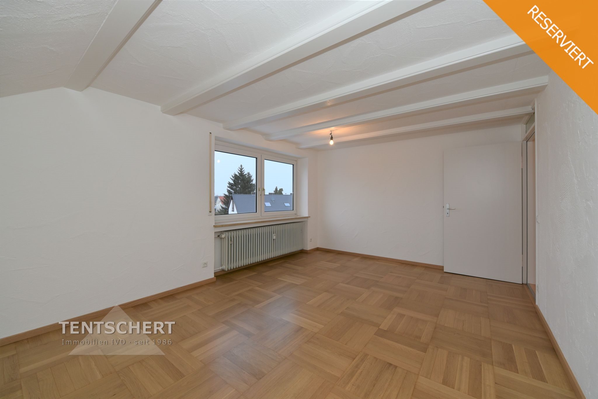 001KurzKurz Reserviert Tentschert Immobilien GmbH & Co. KG - Immobilienangebot - 89278 Nersingen - Nersingen - Wohnungen - Renovierte 3-Zimmer im Dachgeschoss - Provisionsfrei!