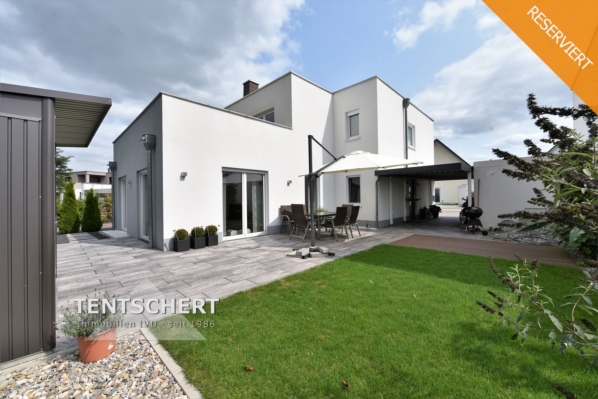 Tentschert Immobilien GmbH & Co. KG - Immobilienangebot - 89079 Ulm - Wiblingen - Einfamilienhaus - Traumhaus mit hochwertiger Ausstattung in Wiblingen!
