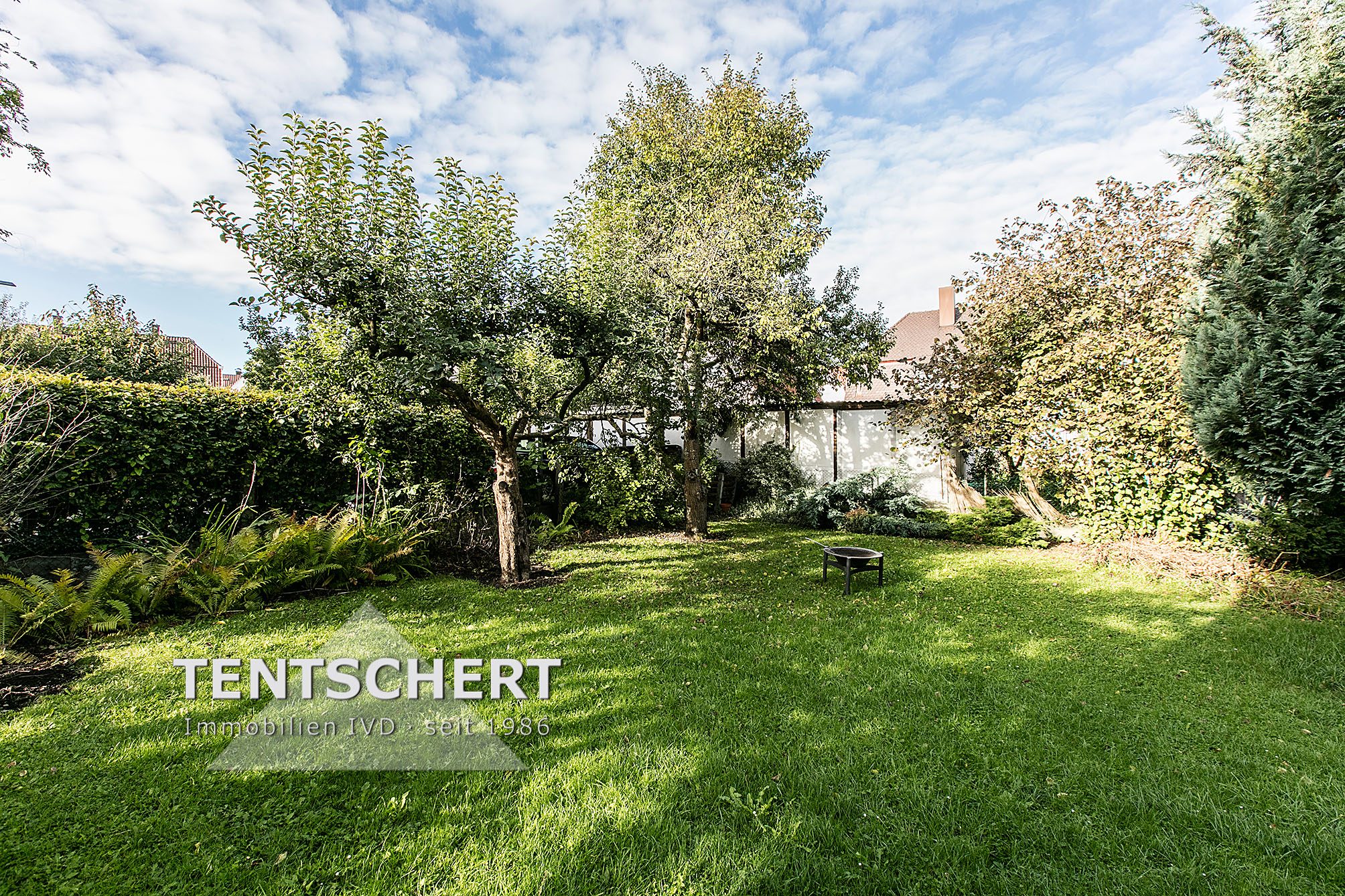 Tentschert Immobilien GmbH & Co. KG - Immobilienangebot - 89077 Ulm - Weststadt - Mehrfamilienhaus - Alle unter einem Dach! ++Mehrgenerationenhaus möglich++