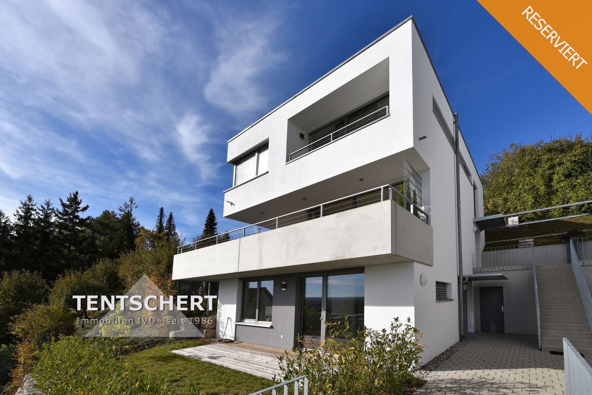 Tentschert Immobilien GmbH & Co. KG - Immobilienangebot - 89275 Elchingen - Elchingen - Einfamilienhaus - Traumhaus mit atemberaubendem Weitblick