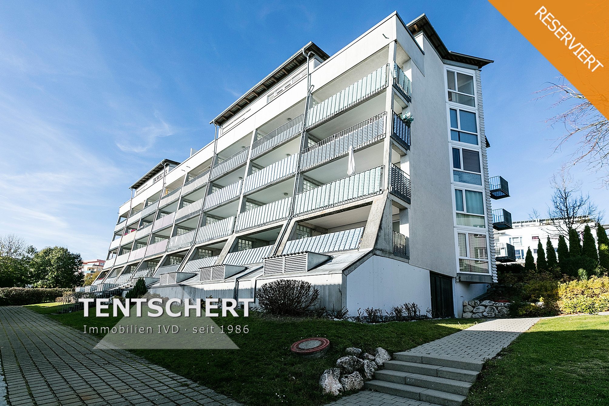 Tentschert Immobilien GmbH & Co. KG - Immobilienangebot - 89075 Ulm - Eselsberg - Wohnungen - 2-Zimmer-Wohnung mit Dachterrasse und tollem Weitblick