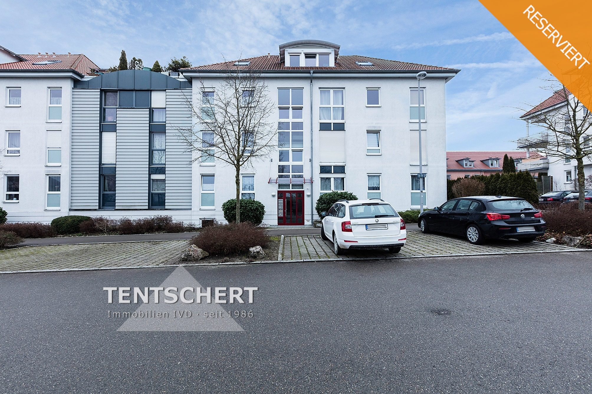 Tentschert Immobilien GmbH & Co. KG - Immobilienangebot - 89075 Ulm - Böfingen - Wohnungen - Schöne 3-Zimmer-Maisonette-Wohnung mit Weitblick vom Dachbalkon!