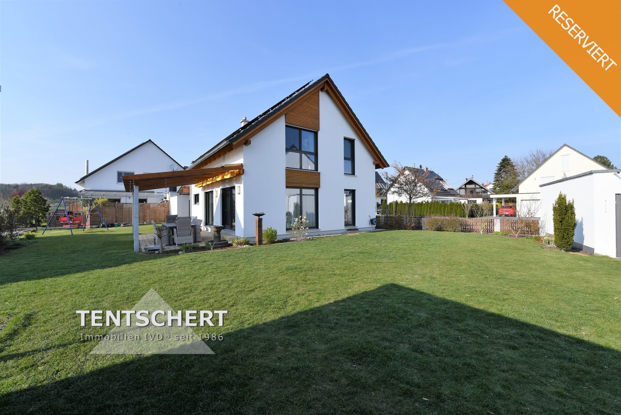 001KurzKurz Reserviert Tentschert Immobilien GmbH & Co. KG - Immobilienangebot - 89233 Neu-Ulm - Steinheim - Einfamilienhaus - Hier stimmt alles! EFH mit tollem Garten in Steinheim