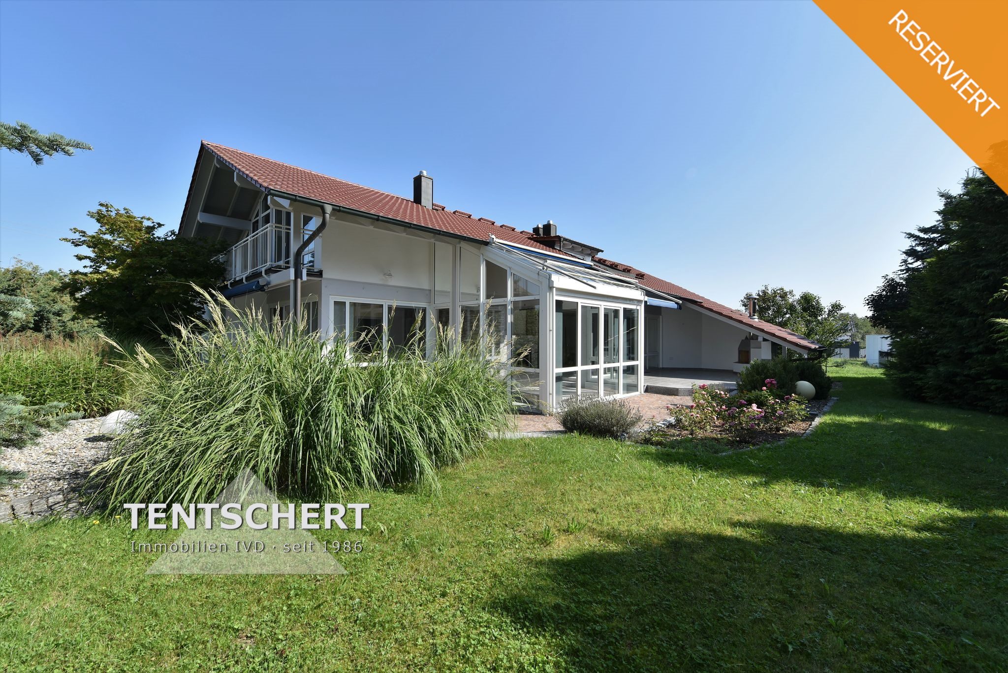 Tentschert Immobilien GmbH & Co. KG - Immobilienangebot - 89257 Illertissen - Illertissen - Einfamilienhaus mit Einliegerwohnung - Großzügiges Einfamilienhaus mit Einliegerwohnung