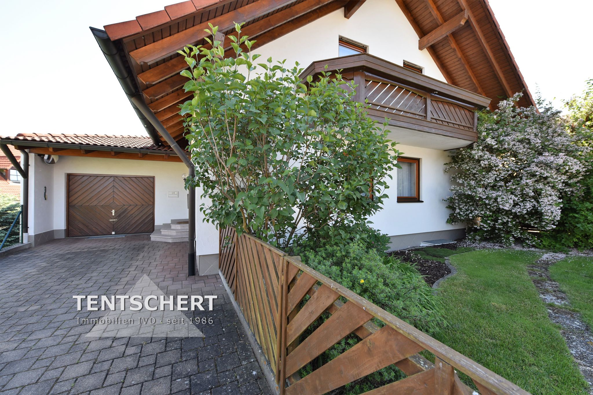 Tentschert Immobilien GmbH & Co. KG - Immobilienangebot - 89168 Niederstotzingen - Niederstotzingen - Einfamilienhaus - "Entspannung für die Sinne" EFH mit großem Garten *PROVISIONSFREI*