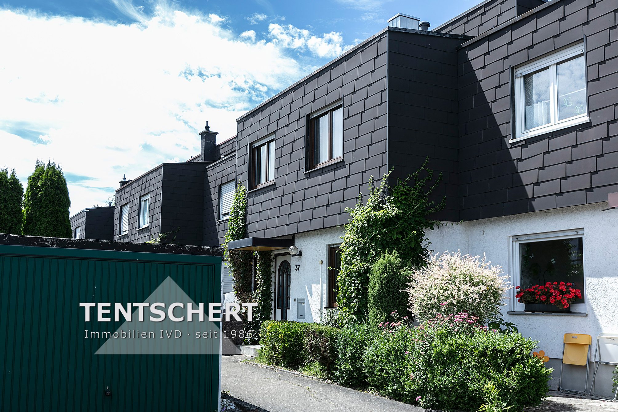 Tentschert Immobilien GmbH & Co. KG - Immobilienangebot - 89081 Ulm - Lehr - Reihenmittelhaus - Reihenmittelhaus in ruhiger Lage, mit Garten und Garage