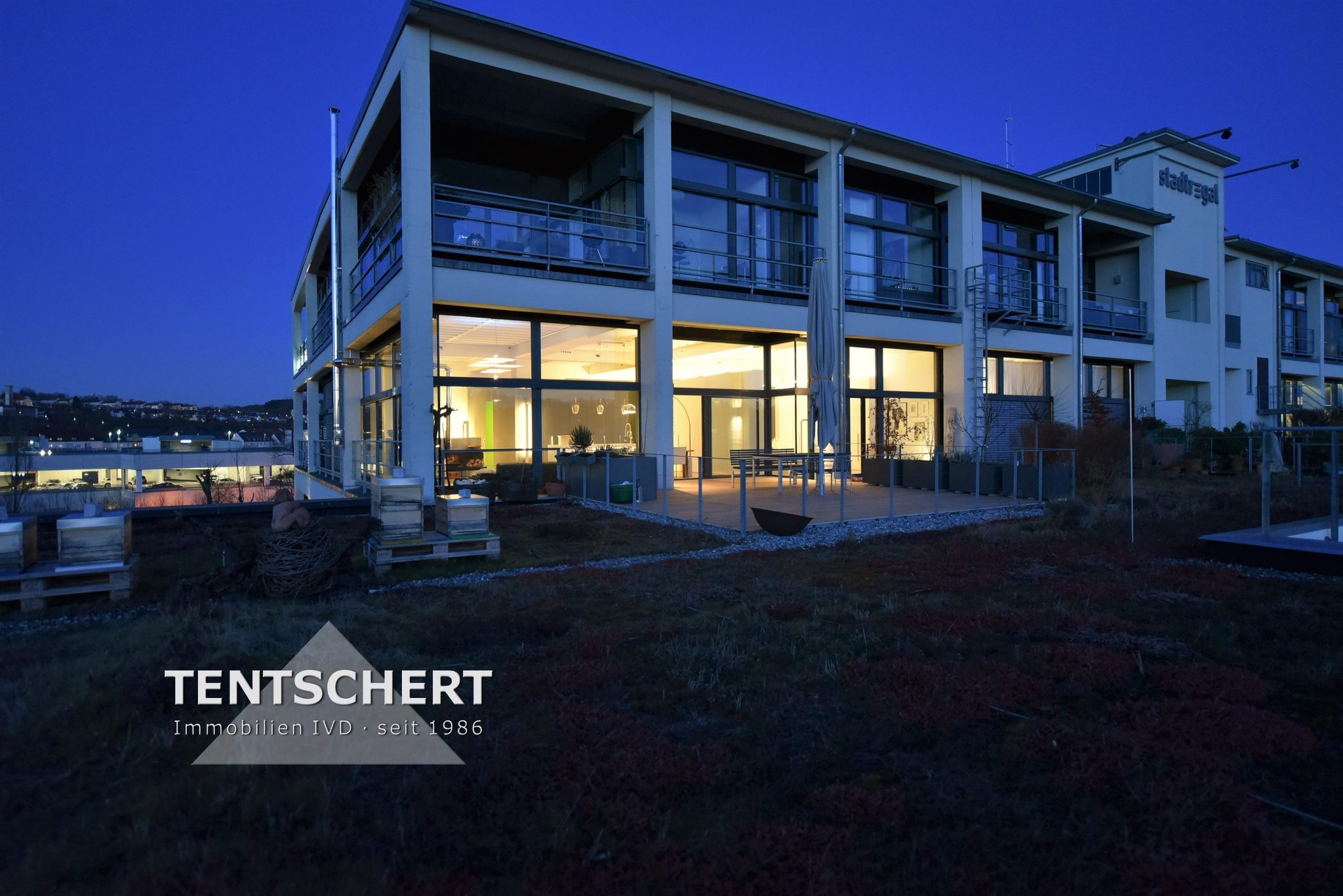 Tentschert Immobilien GmbH & Co. KG - Immobilienangebot - 89077 Ulm - Söflingen - Loftwohnung - Traumhafte Loftwohnung im Stadtregal