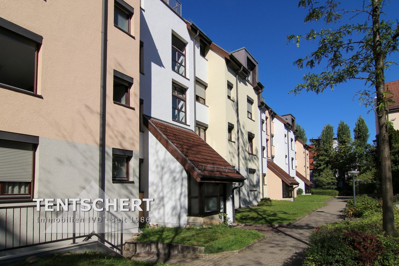 Tentschert Immobilien GmbH & Co. KG - Immobilienangebot - 70374 Stuttgart - Bad Cannstatt - Wohnungen - Schöne 3-Zimmer-Wohnung mit Aussicht - nahe Kurpark Bad Canstatt