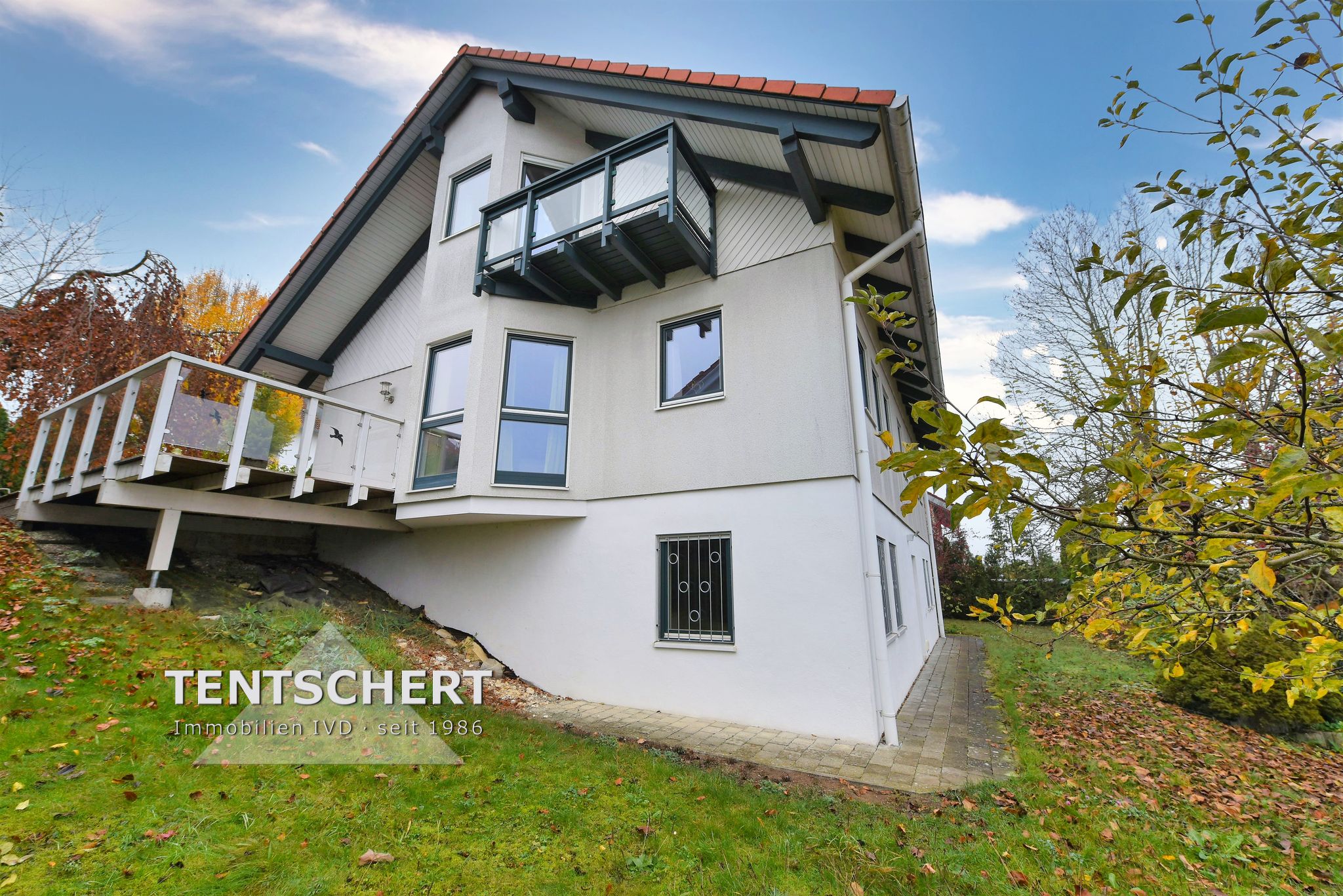 Tentschert Immobilien GmbH & Co. KG - Immobilienangebot - 89134 Blaustein - Blaustein - Einfamilienhaus mit Einliegerwohnung - Die ganze Familie unter einem Dach