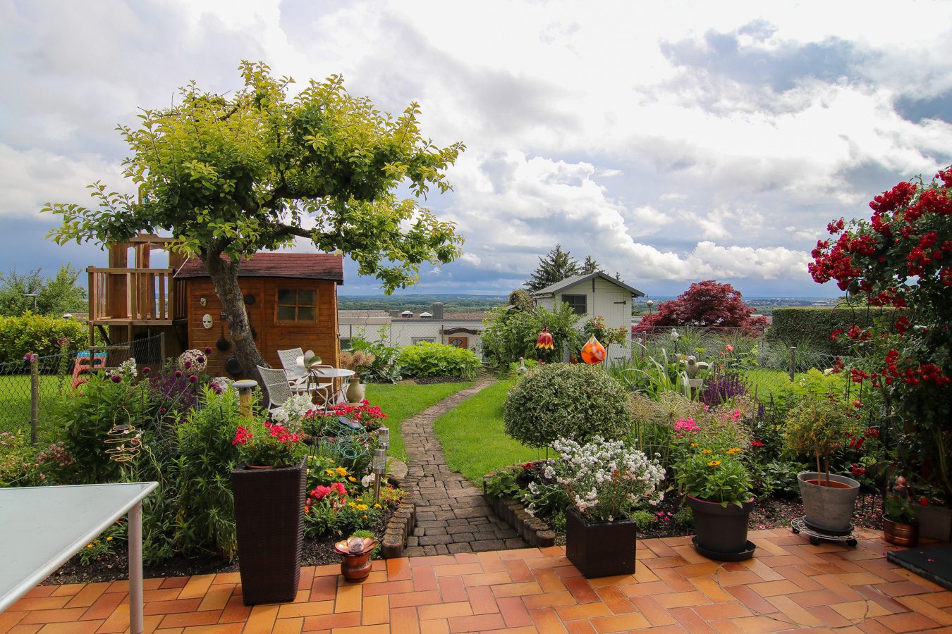 Tentschert Immobilien GmbH & Co. KG - Immobilienangebot - 89275 Elchingen - Elchingen - Häuser - Sehr gepflegt und mit toller Aussicht